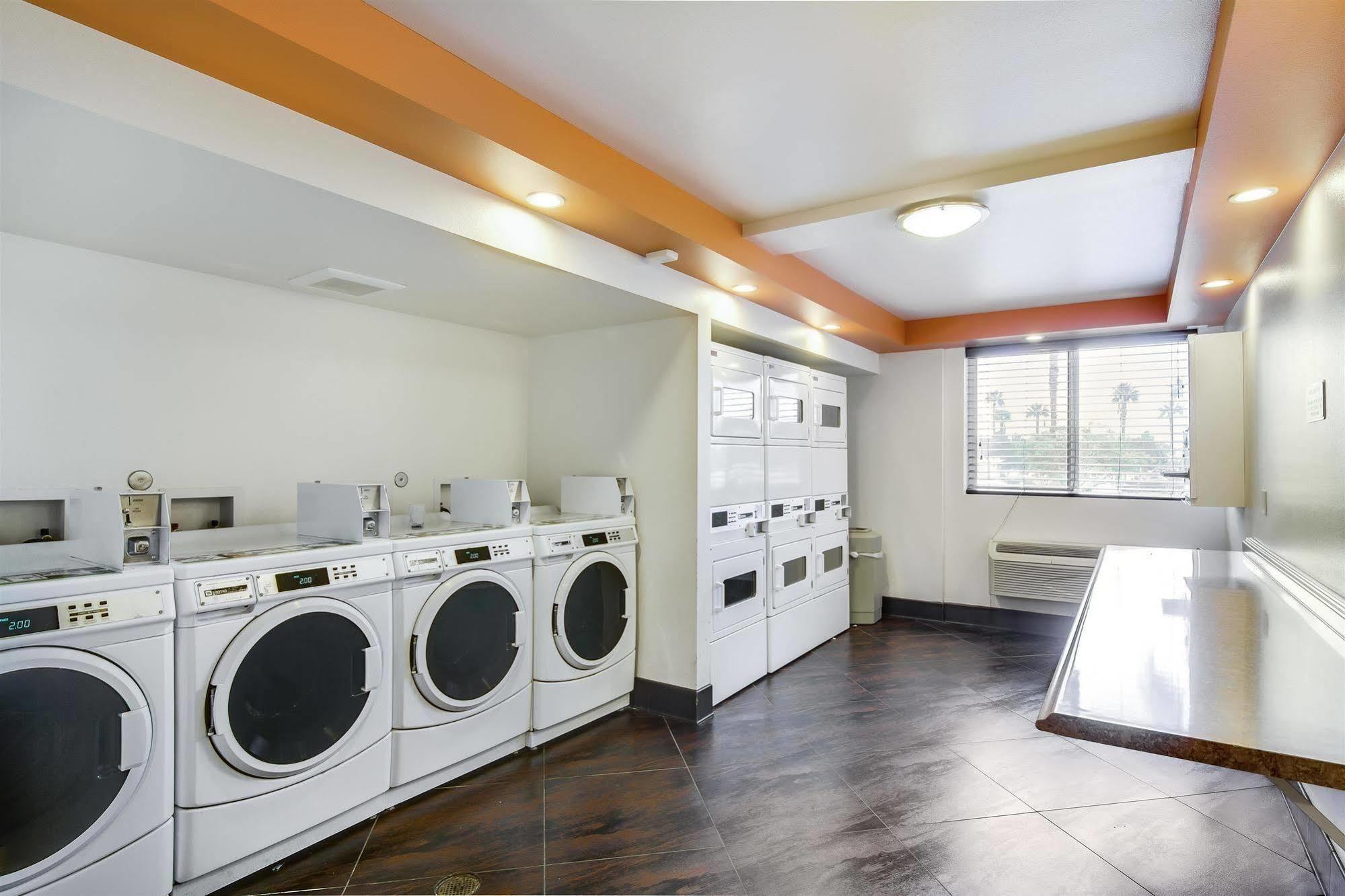 Motel 6-Carson, Ca (Adults Only) Экстерьер фото